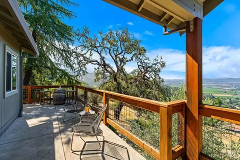 Exterior - 31000 Pine Mountain Rd, Cloverdale, CA 95425 photo 3 of 25