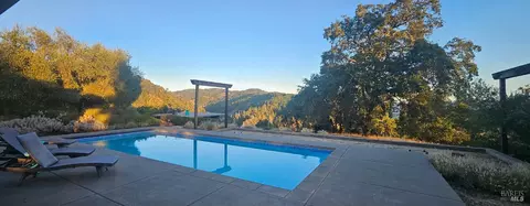 Exterior - 31000 Pine Mountain Rd, Cloverdale, CA 95425 photo 22 of 25