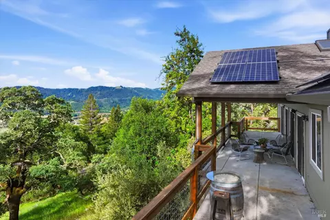 Exterior - 31000 Pine Mountain Rd, Cloverdale, CA 95425 photo 9 of 25