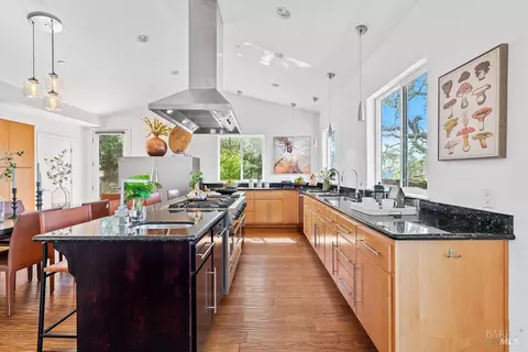 Kitchen - 31000 Pine Mountain Rd, Cloverdale, CA 95425 photo 1 of 6