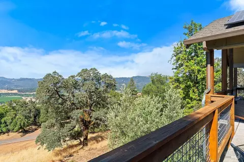 Exterior - 31000 Pine Mountain Rd, Cloverdale, CA 95425 photo 2 of 25