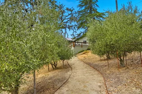 Exterior - 31000 Pine Mountain Rd, Cloverdale, CA 95425 photo 14 of 25