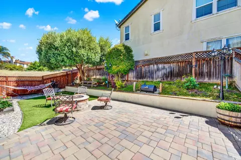 Exterior - 7004 Alder Creek Rd, Vallejo, CA 94591 photo 4 of 15