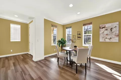 Dining - 7004 Alder Creek Rd, Vallejo, CA 94591 photo 3 of 5