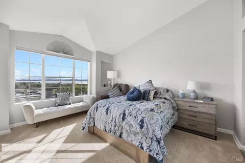 Bedroom - 465 E Fifth St, Benicia, CA 94510 photo 1 of 2