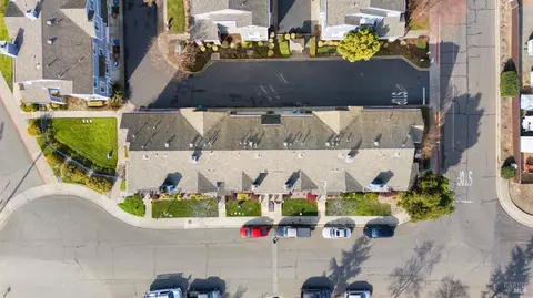 View/Area - 465 E Fifth St, Benicia, CA 94510 photo 2 of 7