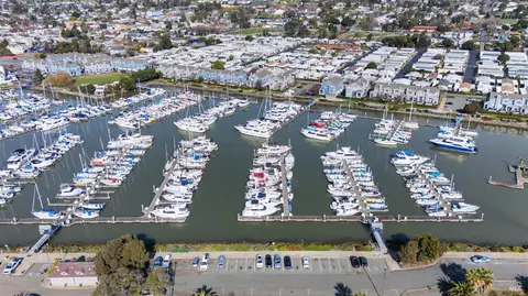 View/Area - 465 E Fifth St, Benicia, CA 94510 photo 6 of 7