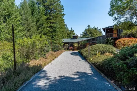Exterior - 2151 Guntly Rd, Philo, CA 95466 photo 8 of 13