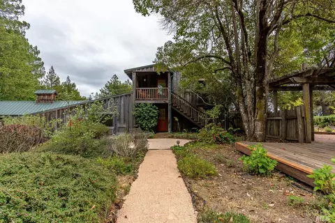 Exterior - 2151 Guntly Rd, Philo, CA 95466 photo 9 of 13