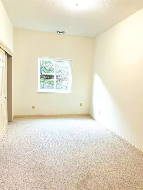 Bedroom - 32 Romine Way, Vallejo, CA 94591 photo 7 of 7