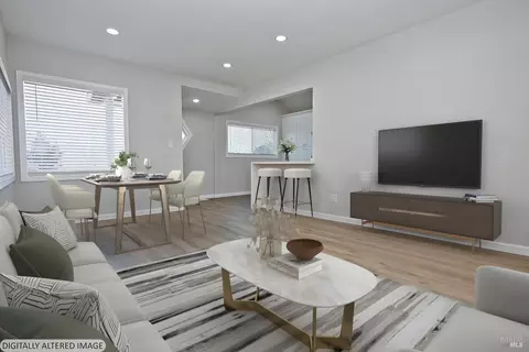 Living - 2610 Pacheco Blvd, Martinez, CA 94553 photo 3 of 4