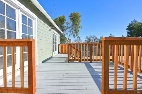 Exterior - 2610 Pacheco Blvd, Martinez, CA 94553 photo 8 of 14