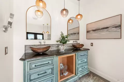 Bath - 2135 E 2nd St, Benicia, CA 94510 photo 2 of 12