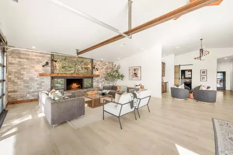 Living - 2135 E 2nd St, Benicia, CA 94510 photo 5 of 9