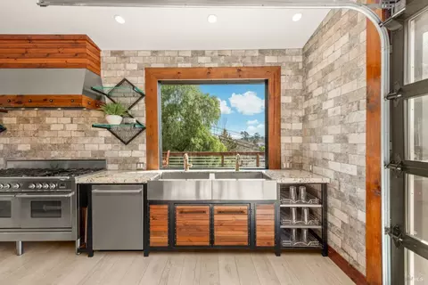 Kitchen - 2135 E 2nd St, Benicia, CA 94510 photo 4 of 7