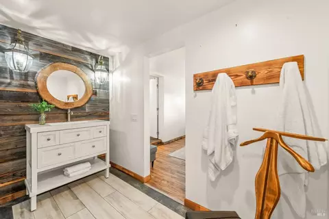 Bath - 2135 E 2nd St, Benicia, CA 94510 photo 12 of 12