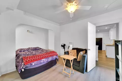 Bedroom - 844 Kentucky St, Vallejo, CA 94590 photo 2 of 5