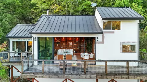 12303 Margie Ln, Glen Ellen, CA 95442