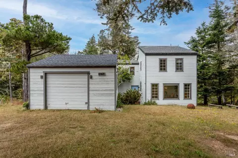 Exterior - 15741 Forest View Rd, Manchester, CA 95459 photo 2 of 10