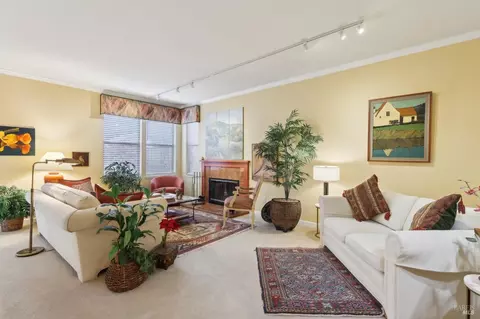 603 Cherry Ave, Sonoma, CA 95476
