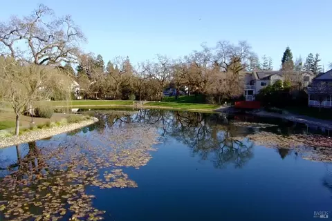 View/Area - 615 Cherry Ave, Sonoma, CA 95476 photo 2 of 3