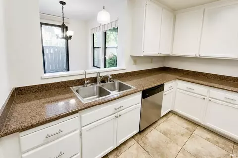Kitchen - 615 Cherry Ave, Sonoma, CA 95476 photo 1 of 3