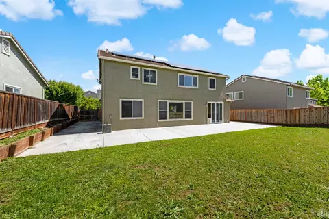 Exterior - 1833 Roseleaf Dr, Fairfield, CA 94534 photo 6 of 19