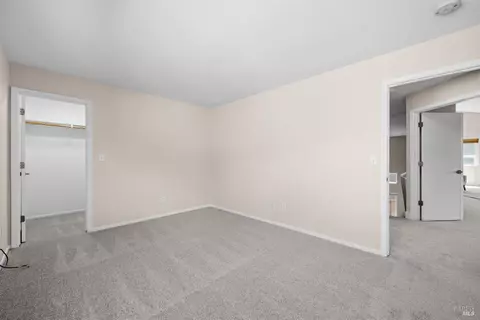Bedroom - 1833 Roseleaf Dr, Fairfield, CA 94534 photo 8 of 11