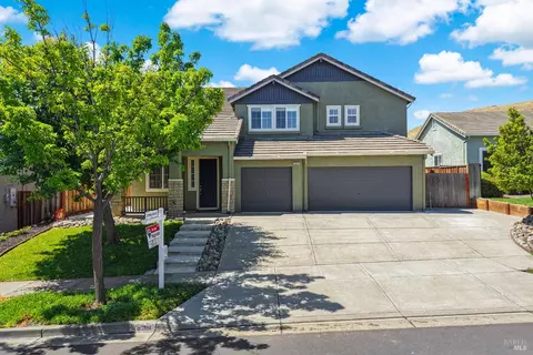 Exterior - 1833 Roseleaf Dr, Fairfield, CA 94534 photo 14 of 19