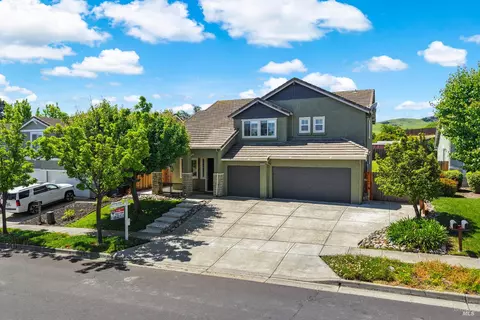 Exterior - 1833 Roseleaf Dr, Fairfield, CA 94534 photo 16 of 19