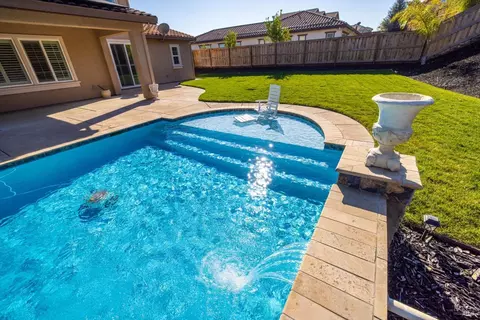 Exterior - 685 Elderberry Loop, Vacaville, CA 95688 photo 9 of 15