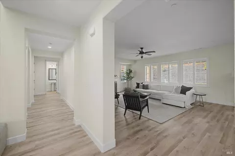 Entry Way - 685 Elderberry Loop, Vacaville, CA 95688 photo 8 of 15