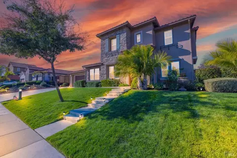 685 Elderberry Loop, Vacaville, CA 95688