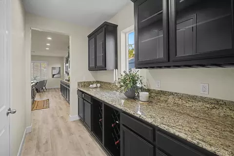 Entry Way - 685 Elderberry Loop, Vacaville, CA 95688 photo 7 of 15