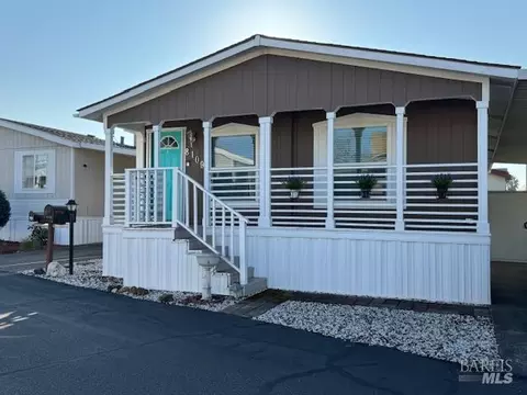 8109 B St, Windsor, CA 95492 photo 2