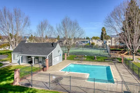 Exterior - 8356 Windmill Farms Dr, Cotati, CA 94931 photo 1 of 8