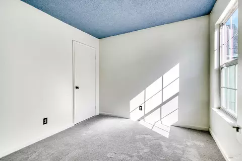Bedroom - 8356 Windmill Farms Dr, Cotati, CA 94931 photo 4 of 6