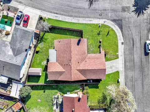 View/Area - 2202 Sandpiper Dr, Fairfield, CA 94533 photo 5 of 11