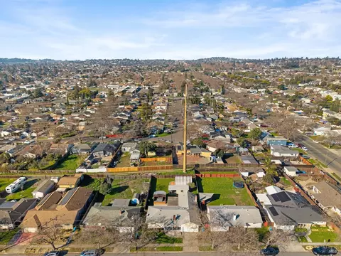View/Area - 1179 Oakwood Ave, Vallejo, CA 94591 photo 2 of 8