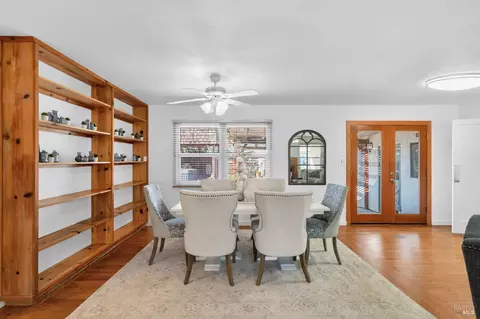 Dining - 1179 Oakwood Ave, Vallejo, CA 94591 photo 1 of 2