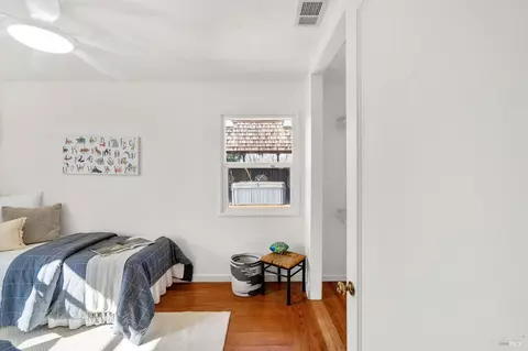 Bedroom - 1179 Oakwood Ave, Vallejo, CA 94591 photo 4 of 4