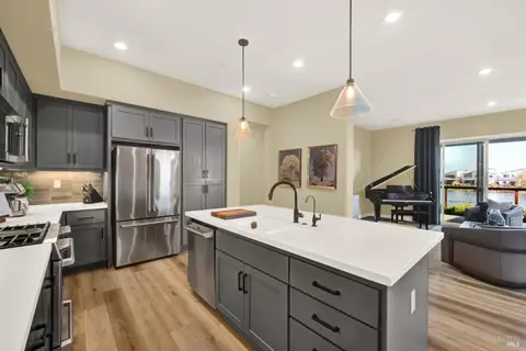 Kitchen - 2282 Solace Vis, Fairfield, CA 94533 photo 10 of 10