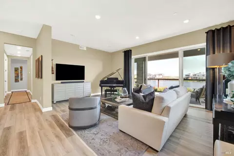 Living - 2282 Solace Vis, Fairfield, CA 94533 photo 1 of 6