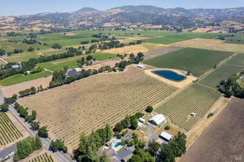 5744 Highway 128, Geyserville, CA 95441