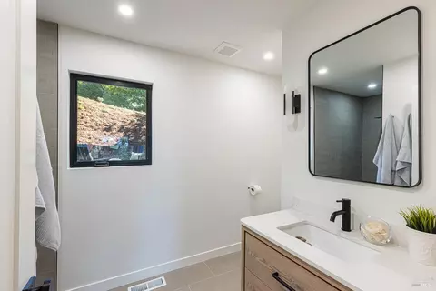 Bath - 559 E Spring St, Napa, CA 94559 photo 6 of 6