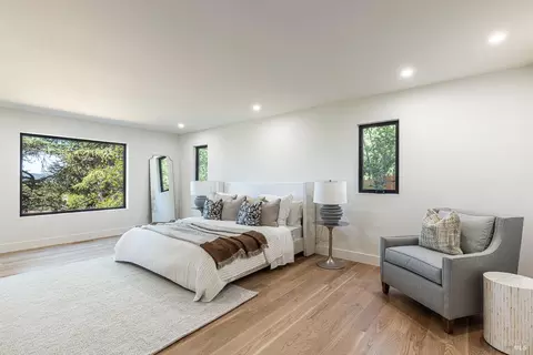Bedroom - 559 E Spring St, Napa, CA 94559 photo 6 of 8