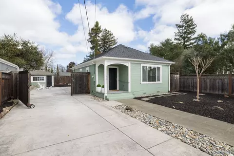 11 10th St, Petaluma, CA 94952