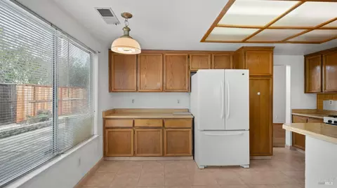 Kitchen - 22 Brighton Dr, Vallejo, CA 94591 photo 1 of 6