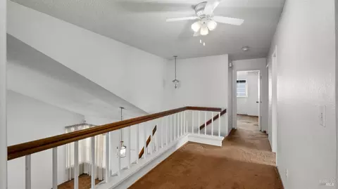 Entry Way - 22 Brighton Dr, Vallejo, CA 94591 photo 3 of 3