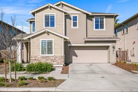 2617 Gable St, Santa Rosa, CA 95407